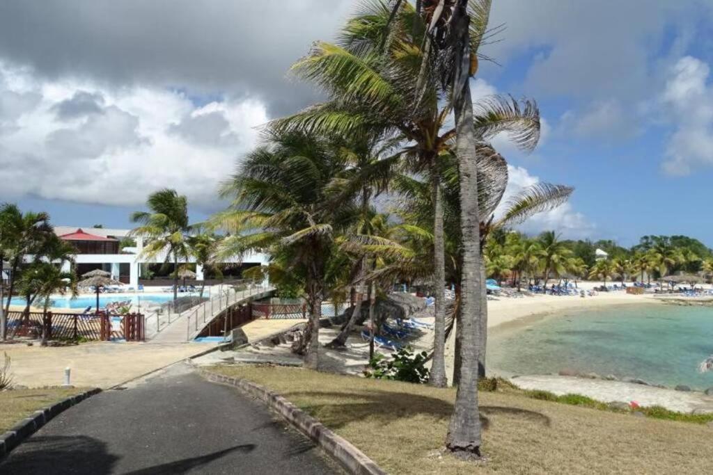 Superbe Studio Superieur Neuf Avec Balcon Saint-Francois (Grande-Terre) Exterior foto
